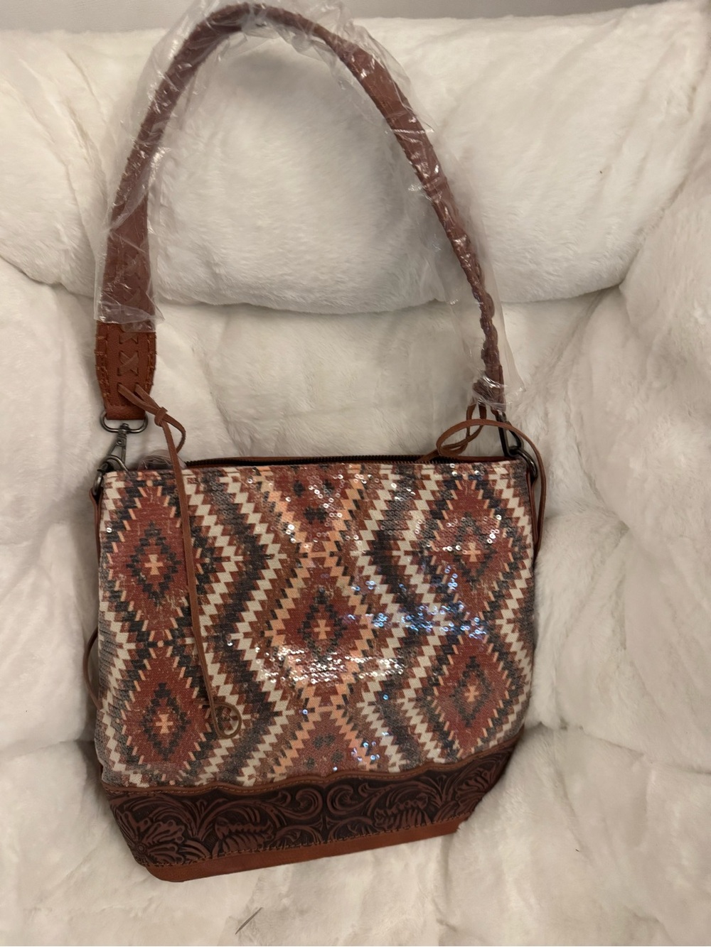 NWT sequins Boho Patterned Tote Bag in Brown and Tan - Unbranded